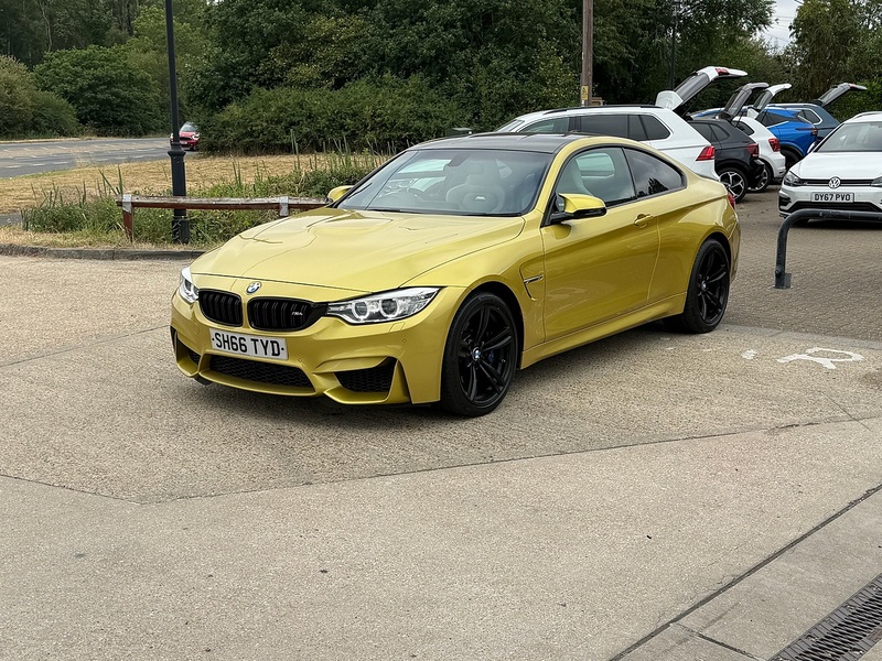 BMW M4 3.0 BiTurbo Coupe 2dr Petrol DCT Euro 6 (s/s) (431 ps) - U10004268