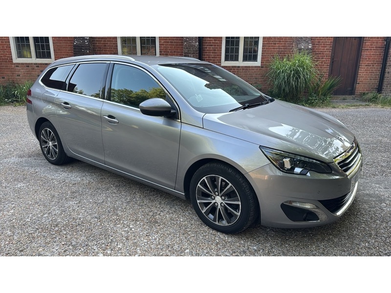 Peugeot 308 SW 1.6 BlueHDi Allure Estate 5dr Diesel Manual Euro 6 (s/s) (120 ps) - U10004270