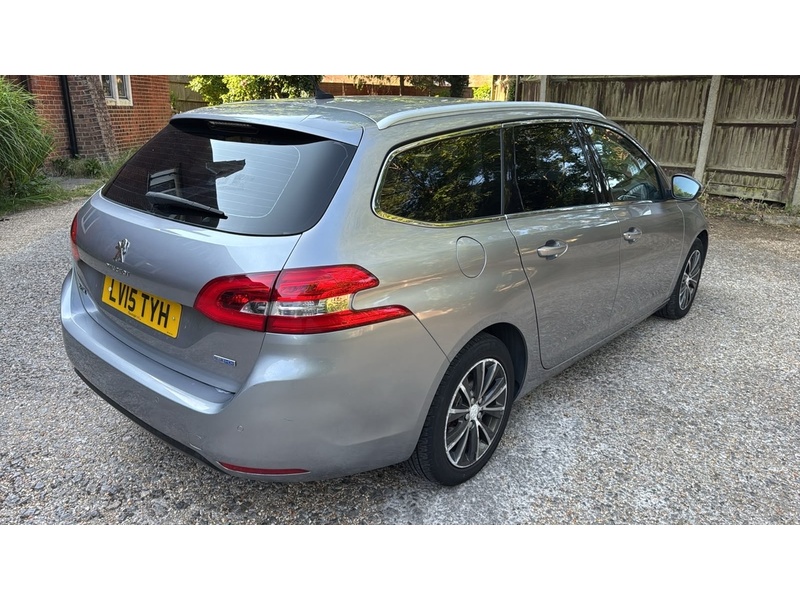 Peugeot 308 SW 1.6 BlueHDi Allure Estate 5dr Diesel Manual Euro 6 (s/s) (120 ps) - U10004270
