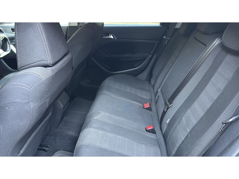 Peugeot 308 SW 1.6 BlueHDi Allure Estate 5dr Diesel Manual Euro 6 (s/s) (120 ps) - U10004270