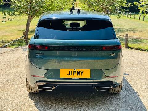 Land Rover Range Rover Sport 3.0 P400 MHEV Dynamic SE SUV 5dr Petrol Auto 4WD Euro 6 (s/s) (400 ps) - U10004273