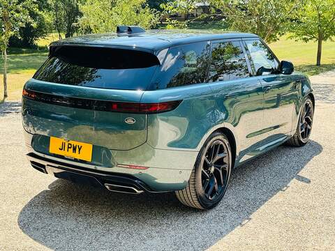 Land Rover Range Rover Sport 3.0 P400 MHEV Dynamic SE SUV 5dr Petrol Auto 4WD Euro 6 (s/s) (400 ps) - U10004273