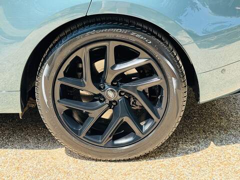 Land Rover Range Rover Sport 3.0 P400 MHEV Dynamic SE SUV 5dr Petrol Auto 4WD Euro 6 (s/s) (400 ps) - U10004273