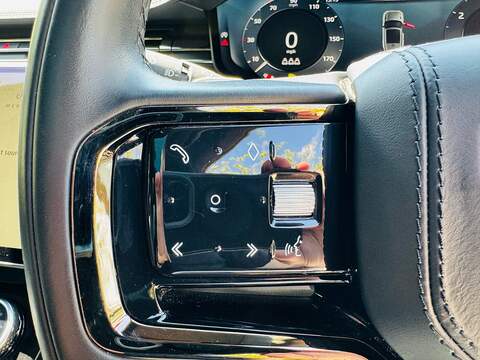 Land Rover Range Rover Sport 3.0 P400 MHEV Dynamic SE SUV 5dr Petrol Auto 4WD Euro 6 (s/s) (400 ps) - U10004273