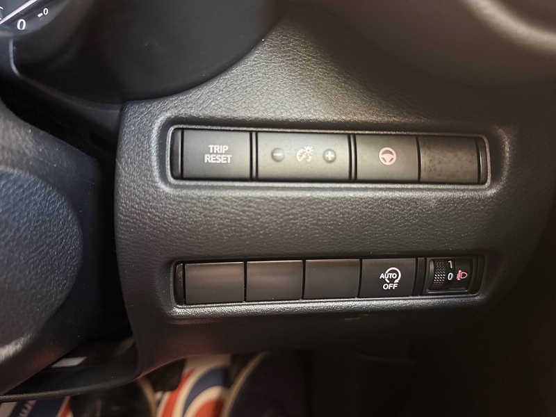 Nissan Juke 1.0 DIG-T Tekna SUV 5dr Petrol DCT Auto Euro 6 (s/s) (114 ps) - U10004275