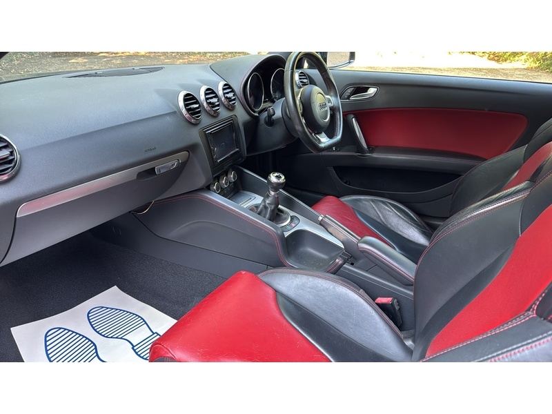 Audi TT 1.8 TFSI Sport Coupe 3dr Petrol Manual Euro 5 (160 ps) - U10004276