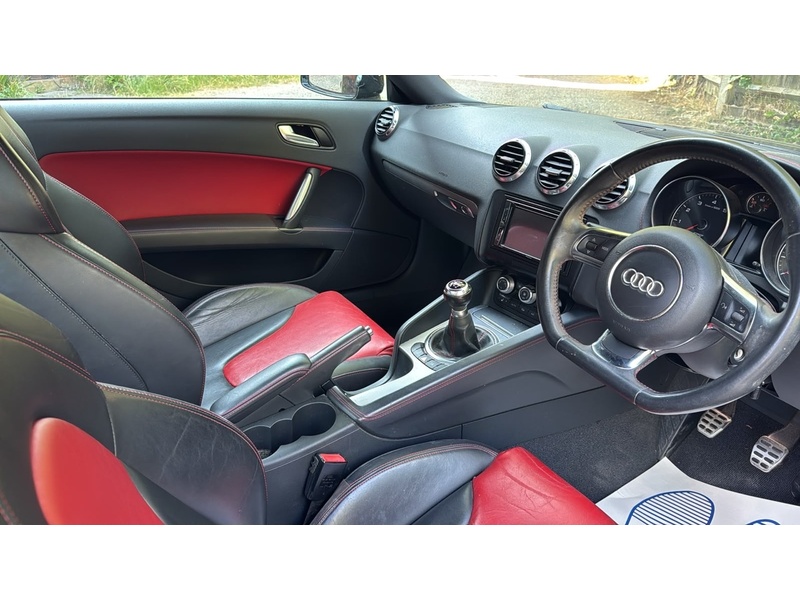 Audi TT 1.8 TFSI Sport Coupe 3dr Petrol Manual Euro 5 (160 ps) - U10004276
