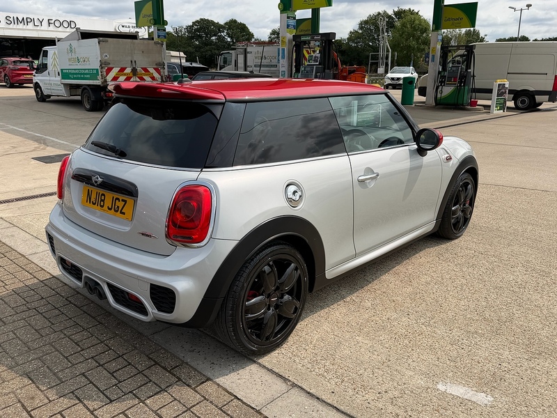 MINI Hatch 2.0 John Cooper Works Hatchback 3dr Petrol Manual Euro 6 (s/s) (231 ps) - U10004279