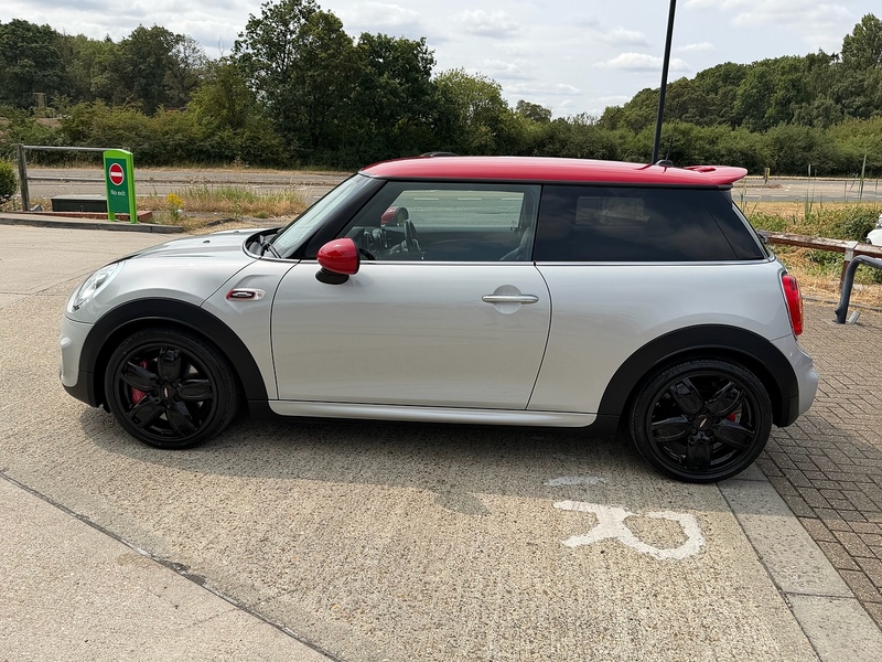 MINI Hatch 2.0 John Cooper Works Hatchback 3dr Petrol Manual Euro 6 (s/s) (231 ps) - U10004279