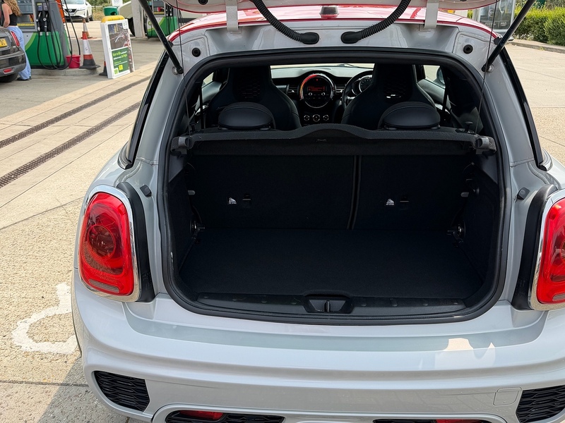 MINI Hatch 2.0 John Cooper Works Hatchback 3dr Petrol Manual Euro 6 (s/s) (231 ps) - U10004279