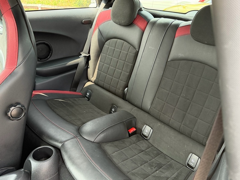MINI Hatch 2.0 John Cooper Works Hatchback 3dr Petrol Manual Euro 6 (s/s) (231 ps) - U10004279