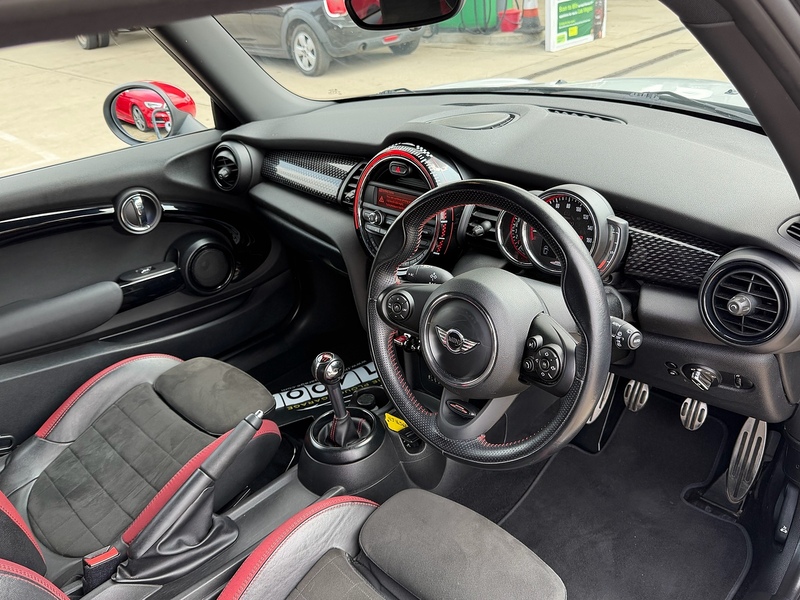 MINI Hatch 2.0 John Cooper Works Hatchback 3dr Petrol Manual Euro 6 (s/s) (231 ps) - U10004279