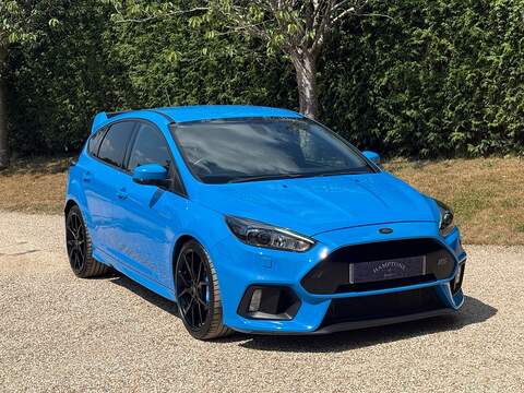 Ford Focus 2.3T EcoBoost RS Hatchback 5dr Petrol Manual AWD Euro 6 (s/s) (350 ps) - U10004281