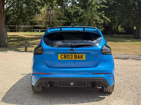 Ford Focus 2.3T EcoBoost RS Hatchback 5dr Petrol Manual AWD Euro 6 (s/s) (350 ps) - U10004281