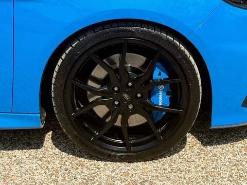Ford Focus 2.3T EcoBoost RS Hatchback 5dr Petrol Manual AWD Euro 6 (s/s) (350 ps) - U10004281