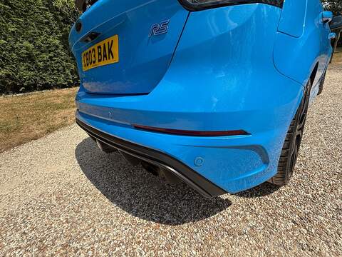Ford Focus 2.3T EcoBoost RS Hatchback 5dr Petrol Manual AWD Euro 6 (s/s) (350 ps) - U10004281