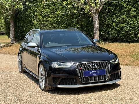 Audi RS4 Avant 4.2 FSI V8 Estate 5dr Petrol S Tronic quattro Euro 5 (450 ps) - U10004295