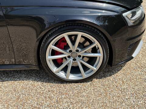 Audi RS4 Avant 4.2 FSI V8 Estate 5dr Petrol S Tronic quattro Euro 5 (450 ps) - U10004295