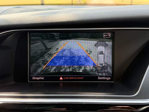 Audi RS4 Avant 4.2 FSI V8 Estate 5dr Petrol S Tronic quattro Euro 5 (450 ps) - U10004295