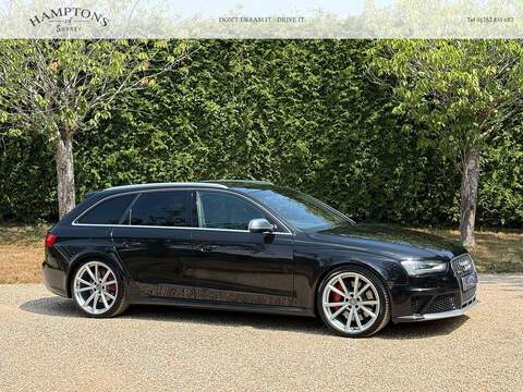 Audi RS4 Avant 4.2 FSI V8 Estate 5dr Petrol S Tronic quattro Euro 5 (450 ps) - U10004295