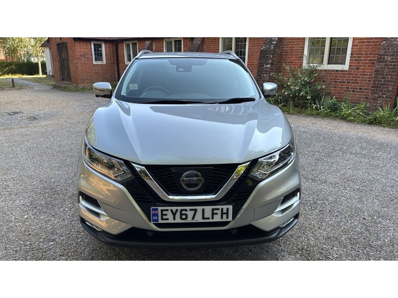 Nissan Qashqai 1.2 DIG-T N-Connecta SUV 5dr Petrol XTRON Euro 6 (s/s) (115 ps) - U10004297
