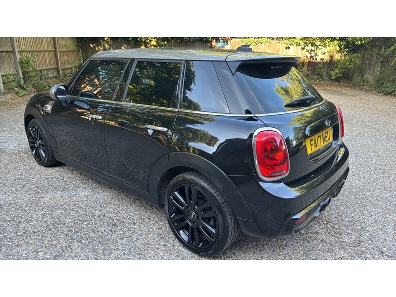 MINI Hatch 2.0 Cooper S Seven Hatchback 5dr Petrol Auto Euro 6 (s/s) (192 ps) - U10004303