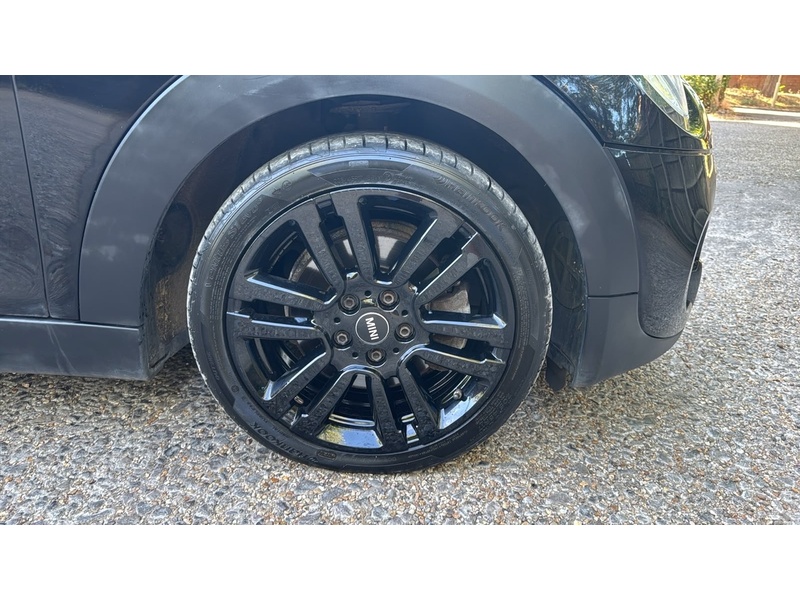 MINI Hatch 2.0 Cooper S Seven Hatchback 5dr Petrol Auto Euro 6 (s/s) (192 ps) - U10004303