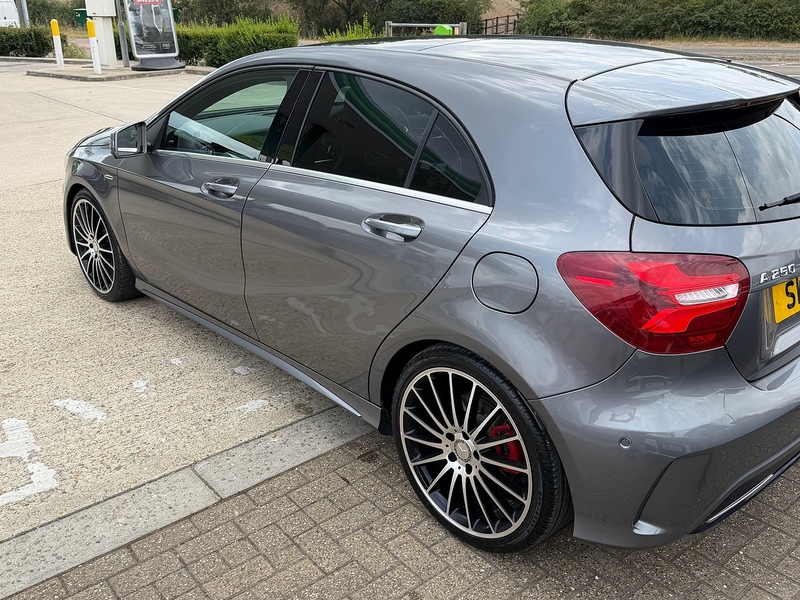 Mercedes-Benz A Class 2.0 A250 AMG (Premium) Hatchback 5dr Petrol 7G-DCT 4MATIC Euro 6 (s/s) (218 ps) - U10004305
