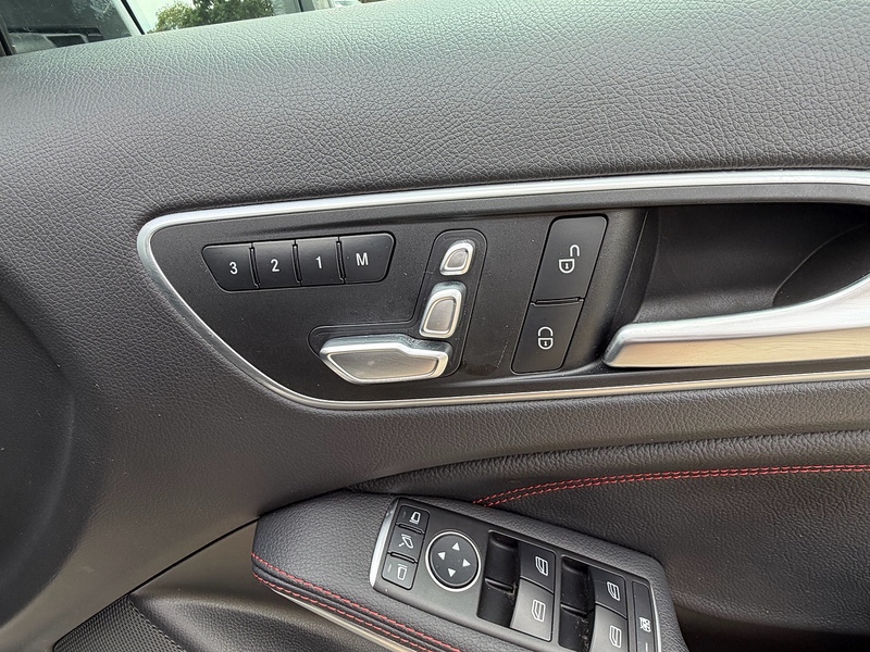 Mercedes-Benz A Class 2.0 A250 AMG (Premium) Hatchback 5dr Petrol 7G-DCT 4MATIC Euro 6 (s/s) (218 ps) - U10004305