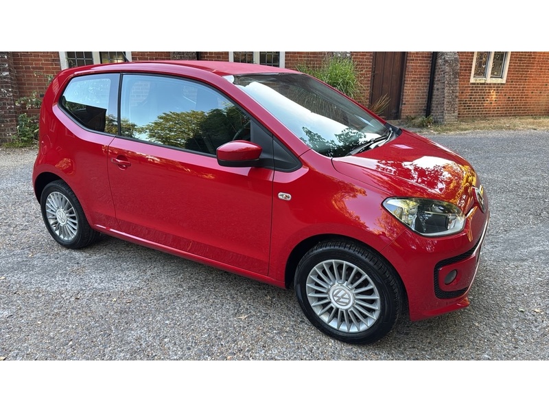 Volkswagen up! 1.0 High up! Hatchback 3dr Petrol Manual Euro 5 (75 ps) - U10004313