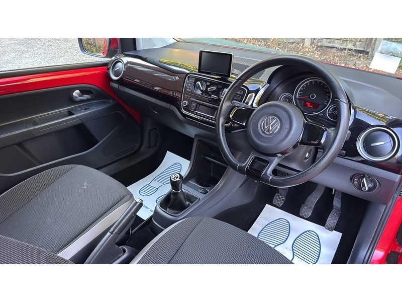 Volkswagen up! 1.0 High up! Hatchback 3dr Petrol Manual Euro 5 (75 ps) - U10004313
