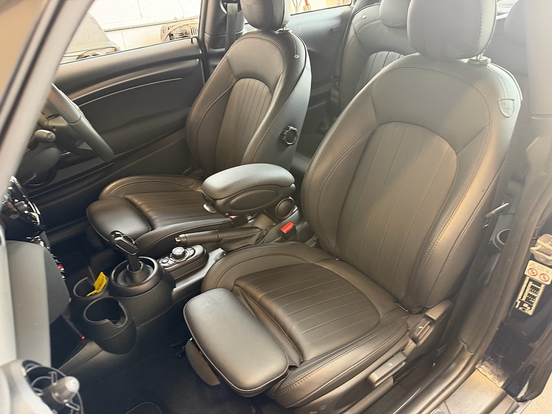 MINI Hatch 1.5 Cooper Exclusive Hatchback 3dr Petrol Steptronic Euro 6 (s/s) (136 ps) - U10004314