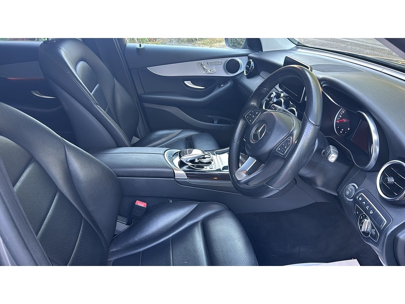 Mercedes-Benz GLC 2.1 GLC220d Sport (Premium) SUV 5dr Diesel G-Tronic 4MATIC Euro 6 (s/s) (170 ps) - U10004315