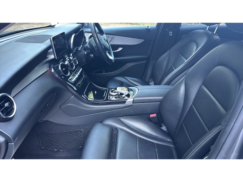 Mercedes-Benz GLC 2.1 GLC220d Sport (Premium) SUV 5dr Diesel G-Tronic 4MATIC Euro 6 (s/s) (170 ps) - U10004315