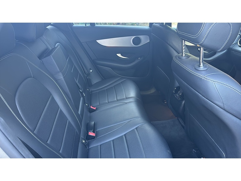 Mercedes-Benz GLC 2.1 GLC220d Sport (Premium) SUV 5dr Diesel G-Tronic 4MATIC Euro 6 (s/s) (170 ps) - U10004315