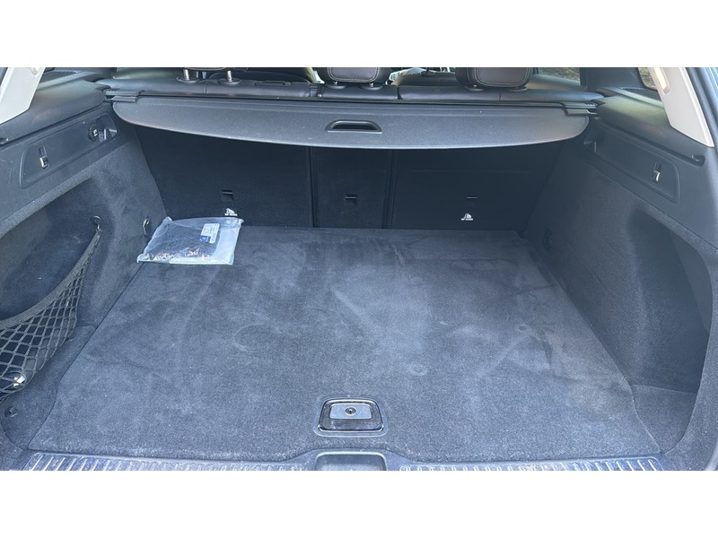 Mercedes-Benz GLC 2.1 GLC220d Sport (Premium) SUV 5dr Diesel G-Tronic 4MATIC Euro 6 (s/s) (170 ps) - U10004315