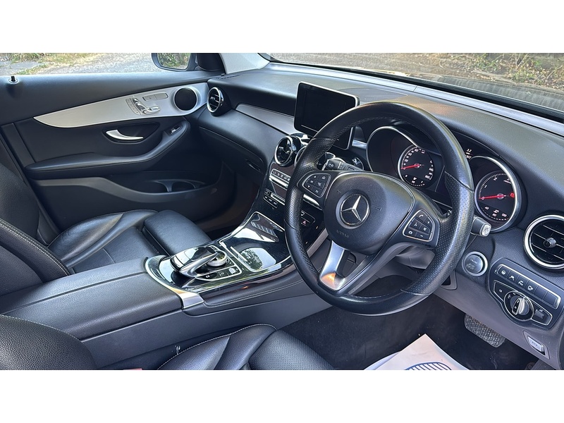 Mercedes-Benz GLC 2.1 GLC220d Sport (Premium) SUV 5dr Diesel G-Tronic 4MATIC Euro 6 (s/s) (170 ps) - U10004315