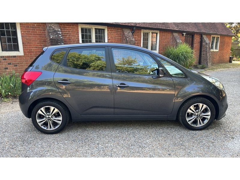 Kia Venga 1.6 3 MPV 5dr Petrol Manual Euro 6 (s/s) (123 bhp) - U10004318