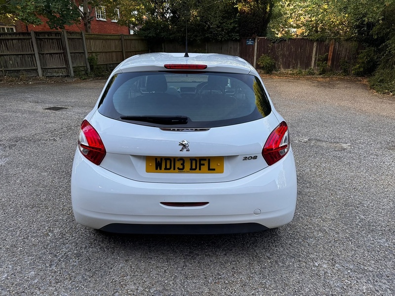 Peugeot 208 1.0 VTi Access Hatchback 3dr Petrol Manual Euro 5 (68 ps) - U10004319