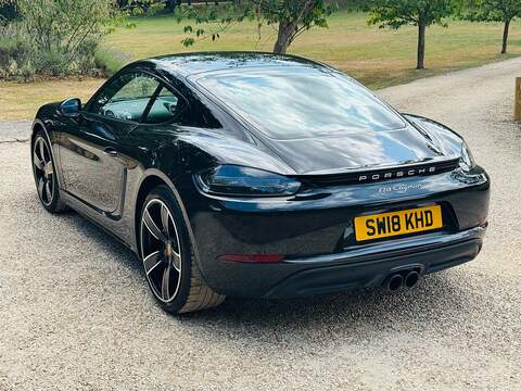 Porsche 718 Cayman 2.0T Coupe 2dr Petrol Manual Euro 6 (s/s) (300 ps) - U10004321