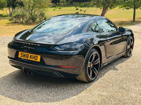 Porsche 718 Cayman 2.0T Coupe 2dr Petrol Manual Euro 6 (s/s) (300 ps) - U10004321