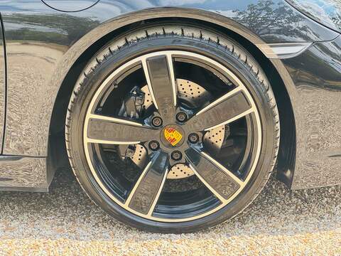 Porsche 718 Cayman 2.0T Coupe 2dr Petrol Manual Euro 6 (s/s) (300 ps) - U10004321