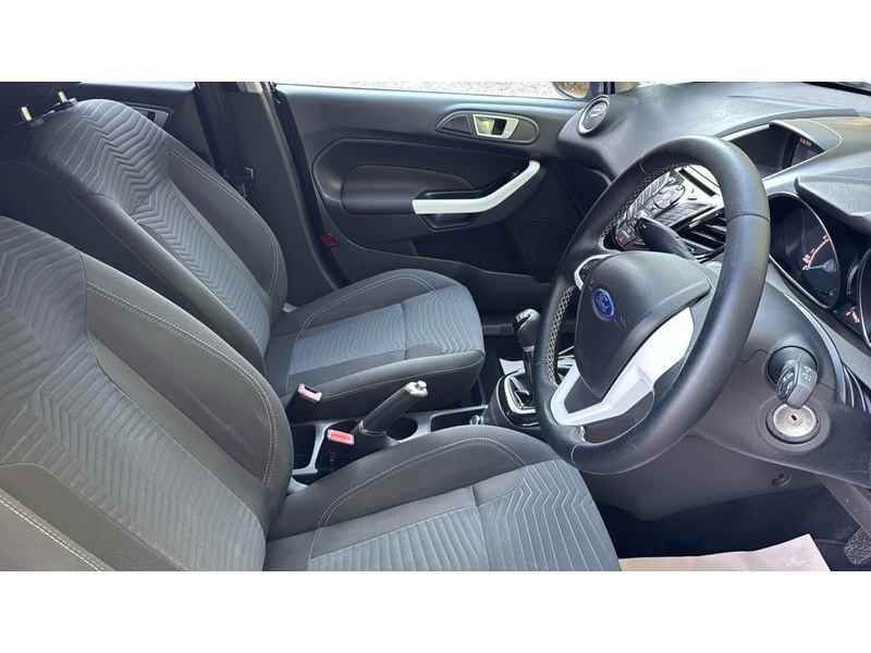 Ford Fiesta 1.25 Zetec Black Edition Hatchback 5dr Petrol Manual Euro 6 (82 ps) - U10004322