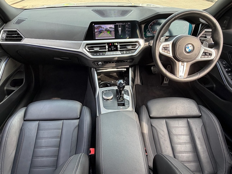BMW 3 Series 2.0 320i M Sport Saloon 4dr Petrol Auto Euro 6 (s/s) (184 ps) - U10004325