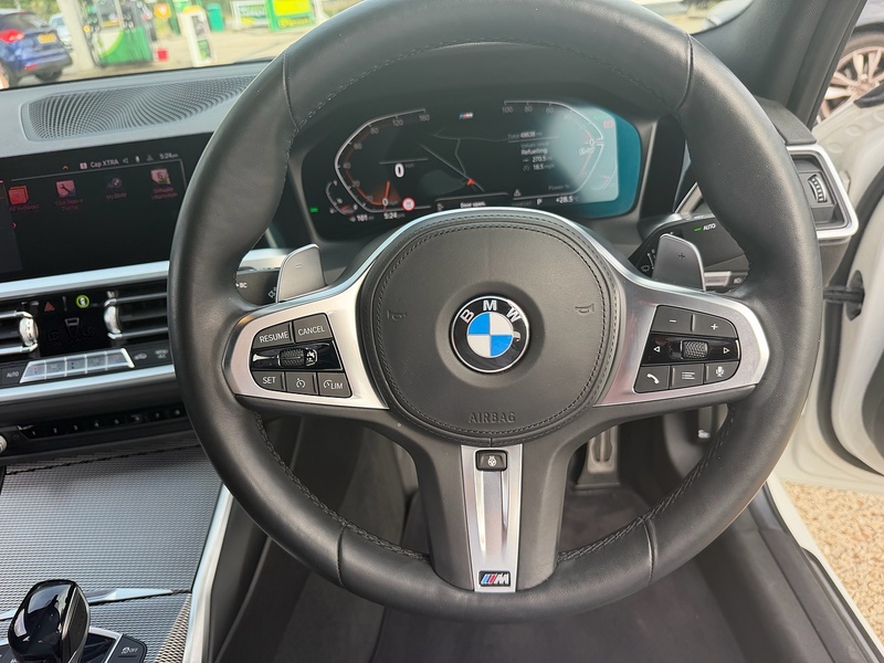 BMW 3 Series 2.0 320i M Sport Saloon 4dr Petrol Auto Euro 6 (s/s) (184 ps) - U10004325