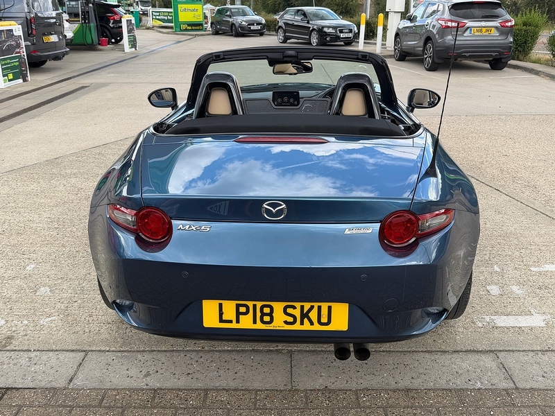 Mazda MX-5 2.0 SKYACTIV-G Sport Nav Convertible 2dr Petrol Manual Euro 6 (160 ps) - U10004336