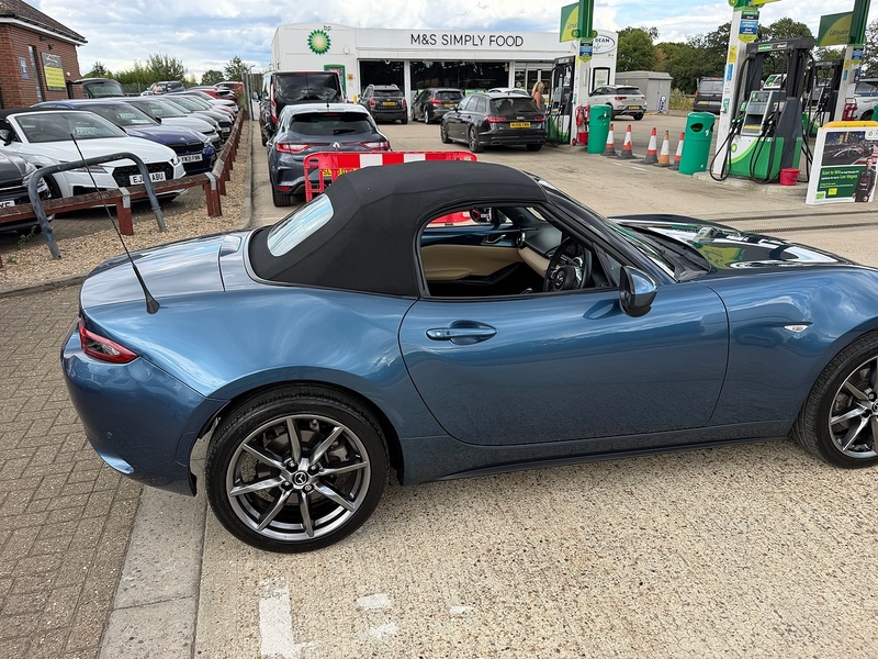 Mazda MX-5 2.0 SKYACTIV-G Sport Nav Convertible 2dr Petrol Manual Euro 6 (160 ps) - U10004336
