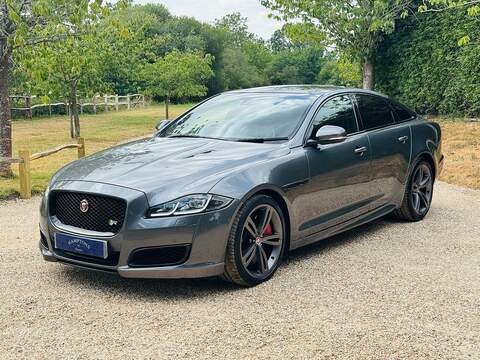 Jaguar XJR 5.0 V8 Saloon 4dr Petrol Auto Euro 6 (s/s) (550 ps) - U10004344