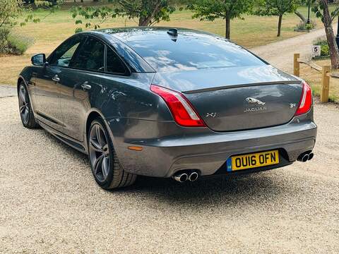 Jaguar XJR 5.0 V8 Saloon 4dr Petrol Auto Euro 6 (s/s) (550 ps) - U10004344