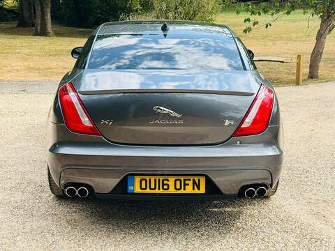Jaguar XJR 5.0 V8 Saloon 4dr Petrol Auto Euro 6 (s/s) (550 ps) - U10004344